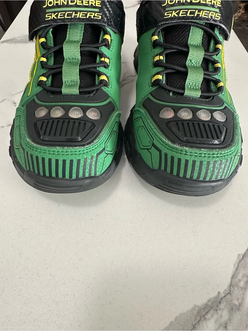Skechers x John Deere Adventure Track Sneakers for Boys – Size US 2, EUR 33.5